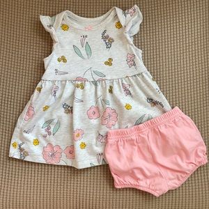👼3 for $10👼 Carter’s Baby Dress and Bloomers Set. EUC. 3M.